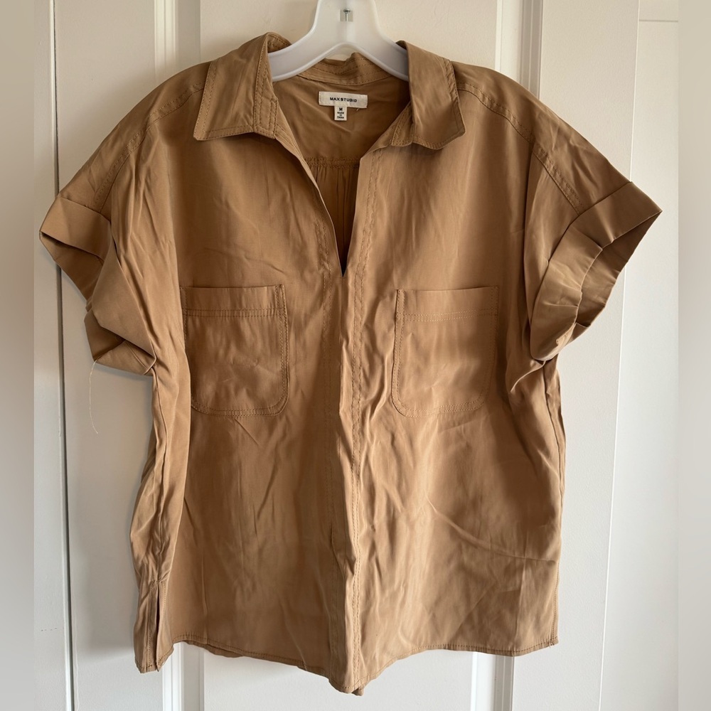 Max Studio Tan Short Sleeve Collared Blouse